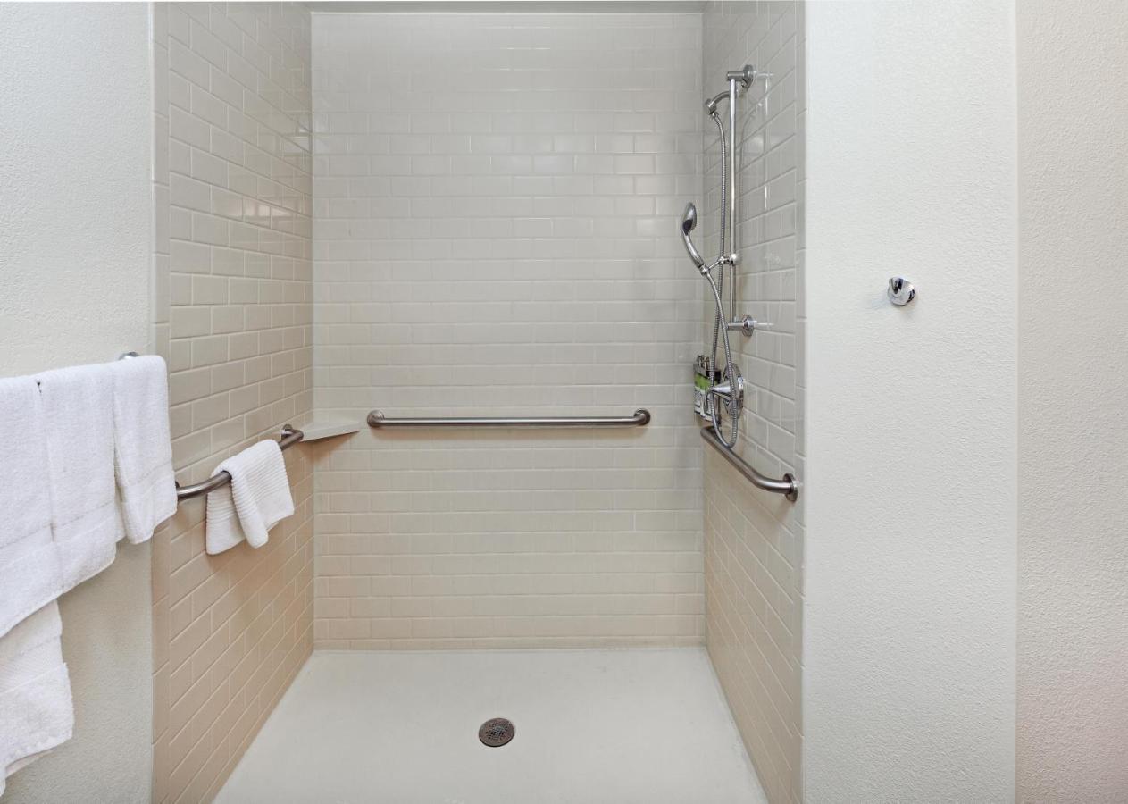 Candlewood Houston - Spring By Ihg Hotel 3*