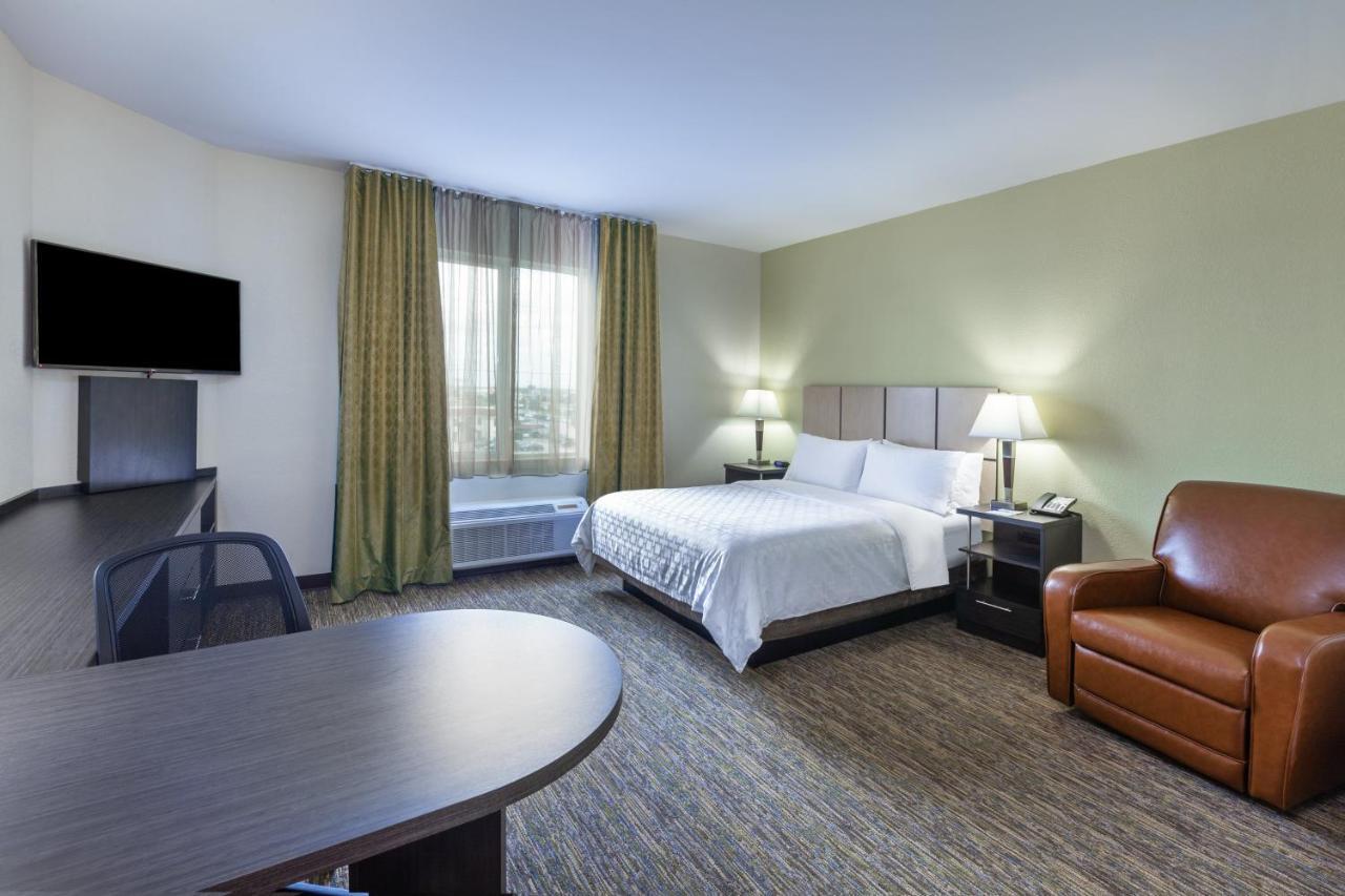 Hotel Candlewood Houston - Spring By Ihg